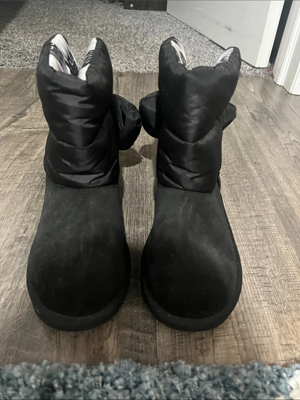 UGG Girl’s Black Bow Winter Boots with Printed Lining